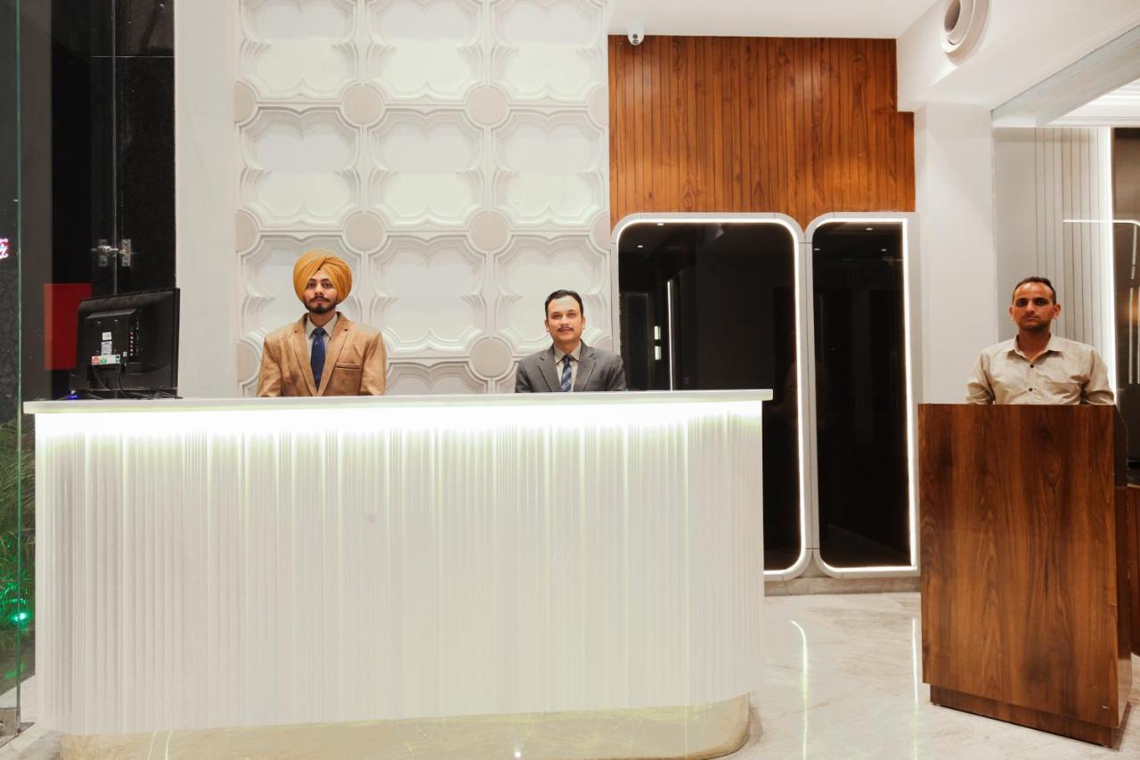 Hotel Euphoria Green Amritsar Ngoại thất bức ảnh