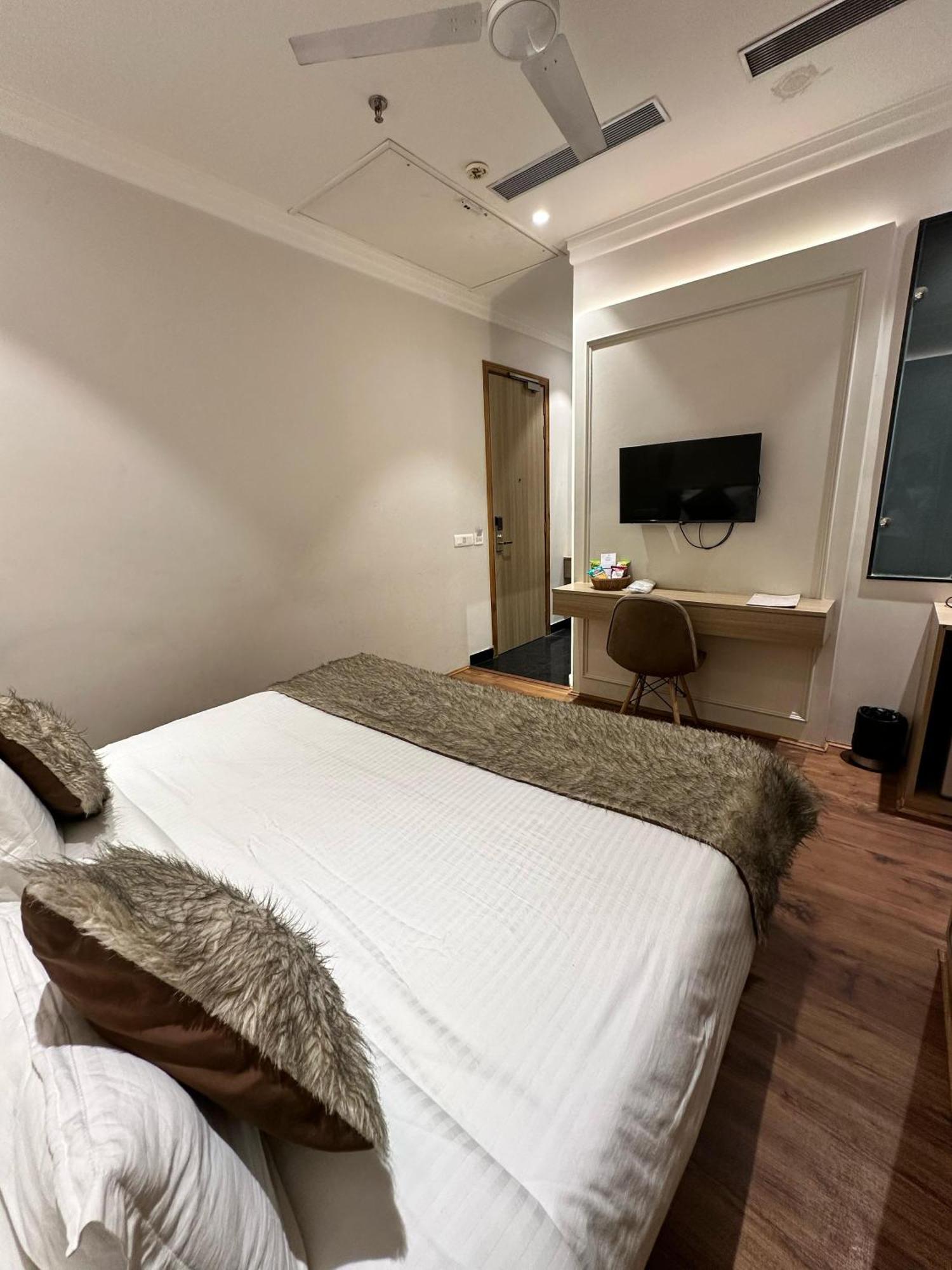 Hotel Euphoria Green Amritsar Ngoại thất bức ảnh